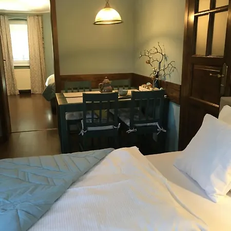 Decor Park Apartment *